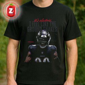 Odafe Oweh Baltimore Ravens It’s Electric Poster NFL 2025 Dark Theme Unisex T-Shirt