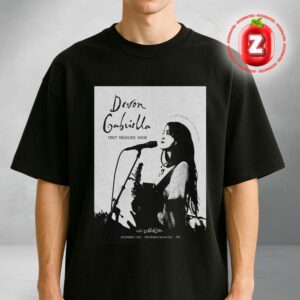 Devon Gabriella First Headline Show Live At The Moroccan Lounge In Los Angeles CA On December 7 2025 Unisex T-Shirt